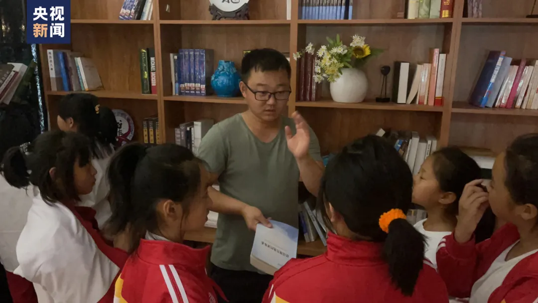 “村里的孩儿”唱歌，有多好听？