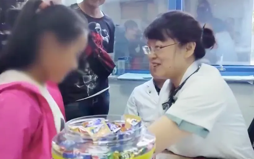 儿童医院里的「糖果门诊」，改变无数孩子的命运