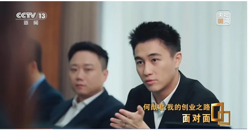 面对面 | 面对父亲和小孩，何猷君想证明自己