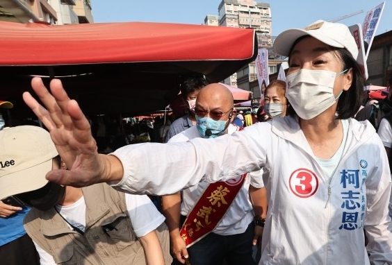 台當局推8000億防務預算，卻為這筆錢一哭二鬧？