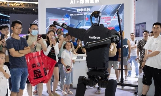 “中國智造”人形機器人場景豐富前景可期