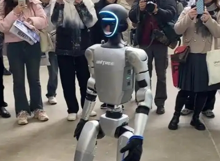 全球開發者先鋒大會在滬舉行 共推AI前沿科技發展