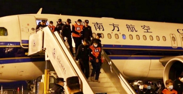 2255名緬甸妙瓦底中國籍涉詐人員被押解回國