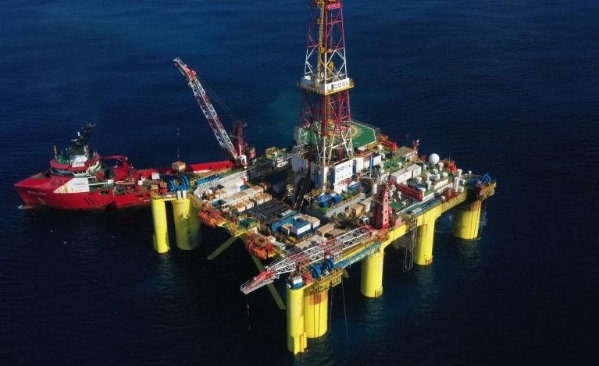 距離深圳市約170公里 中國在南海發現億噸級油田