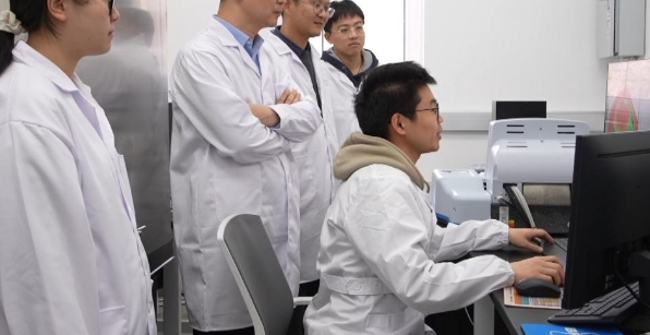 提高15倍！中國太陽能光解水制氫研究取得新突破