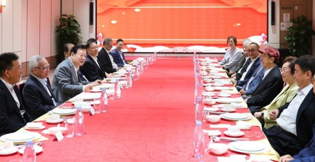 夏寶龍10日繼續在澳門考察調研