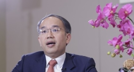 香港財庫局長許正宇訪加拿大推金融巿場優勢