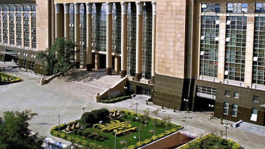 粉絲借維護演員聲譽“掛人” 中國法院判侵權