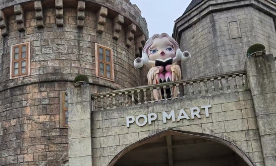 泡泡瑪特現象級爆發：中國潮玩IP以668%增速征服全球市場