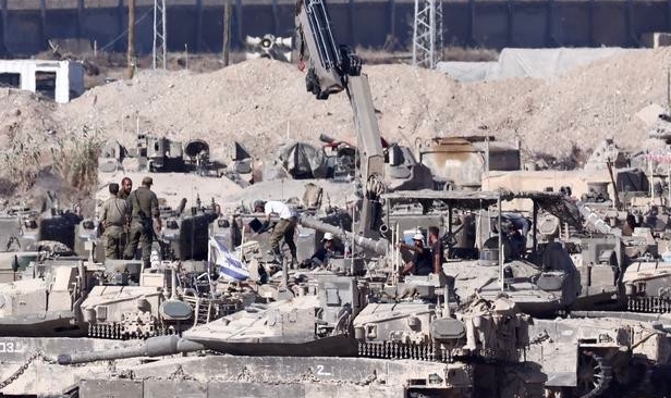 以色列海陸空部隊都在加沙開展行動