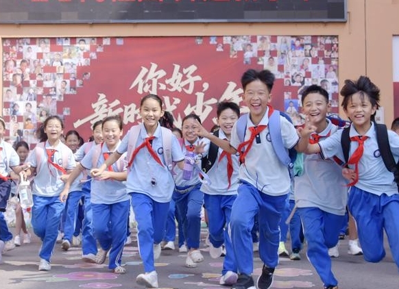 中國多地中小學試行放秋假：連休5天