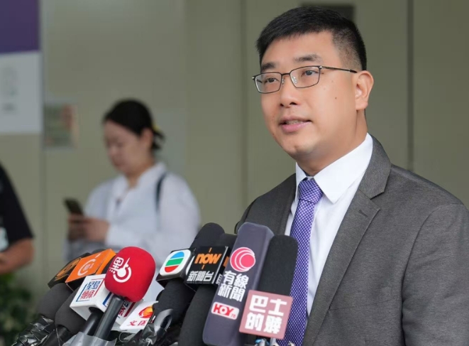 立法會議員李浩然參選換屆選舉爭取連任