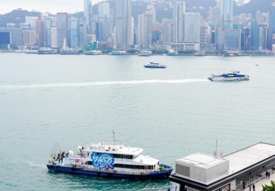 德勤料香港本財年盈餘156億港元