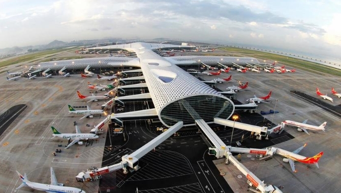 中國元旦日均出入境預計將破210萬人次