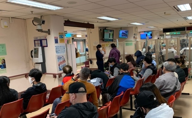 香港將增加公營夜診服務 覆蓋8個高需求地區