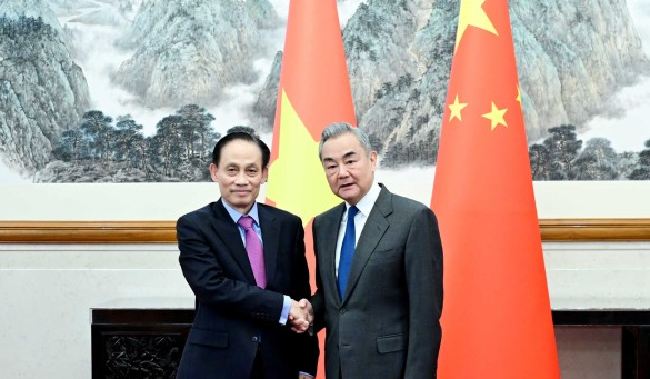 中越外長北京談兩國團結協作