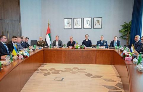 新一輪烏美俄三方會談在阿布扎比開始舉行