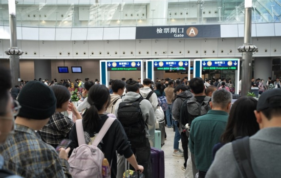 今年首兩月廣深港高鐵跨境旅客人次破550萬