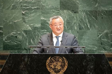 中國代表強烈譴責一切攻擊兒童的行為