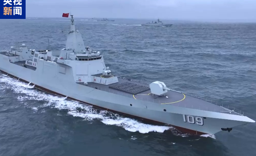 中國“萬噸大驅”家族上新，109、110艦亮相