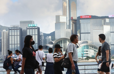 兩地往來頻繁促人才雙向流動 香港近3年引入30萬內地人才