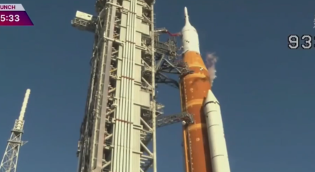 美國“阿耳忒彌斯2號”成功發射